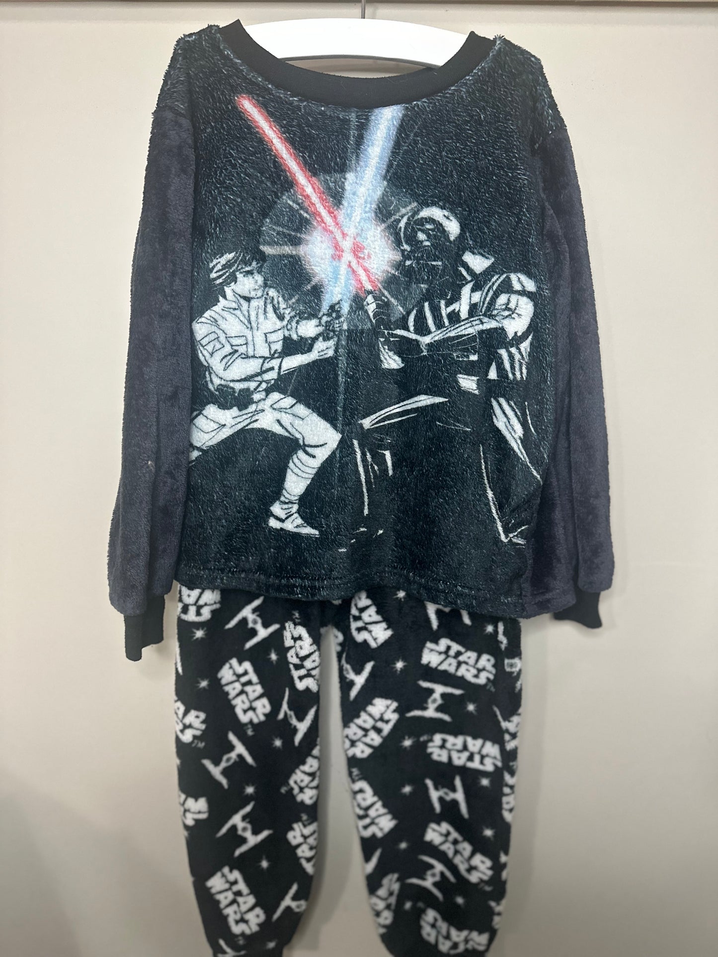 Characters | Star Wars | 6