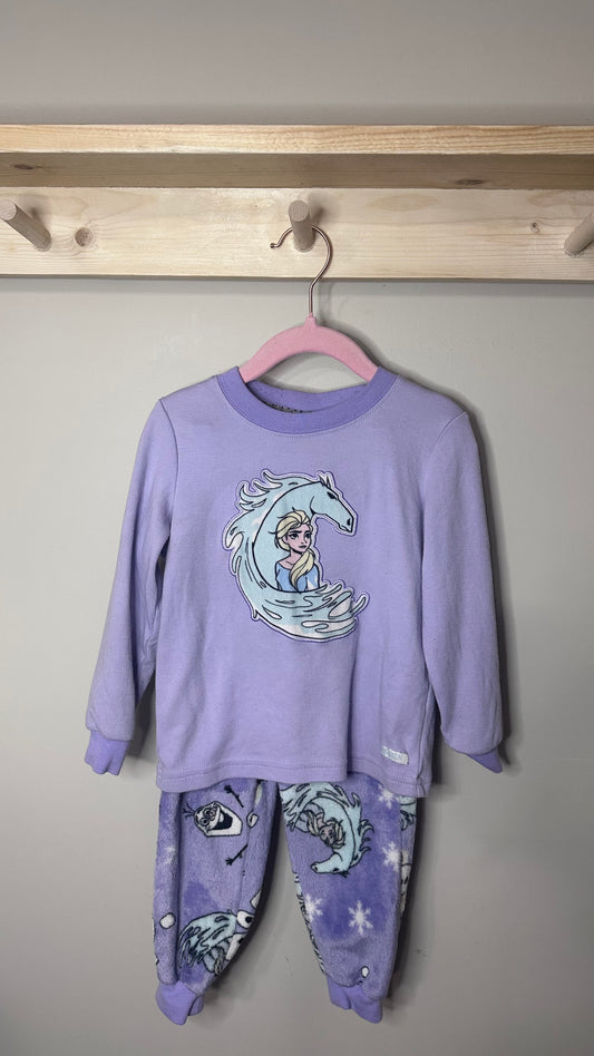 Characters | Disney | 2/3