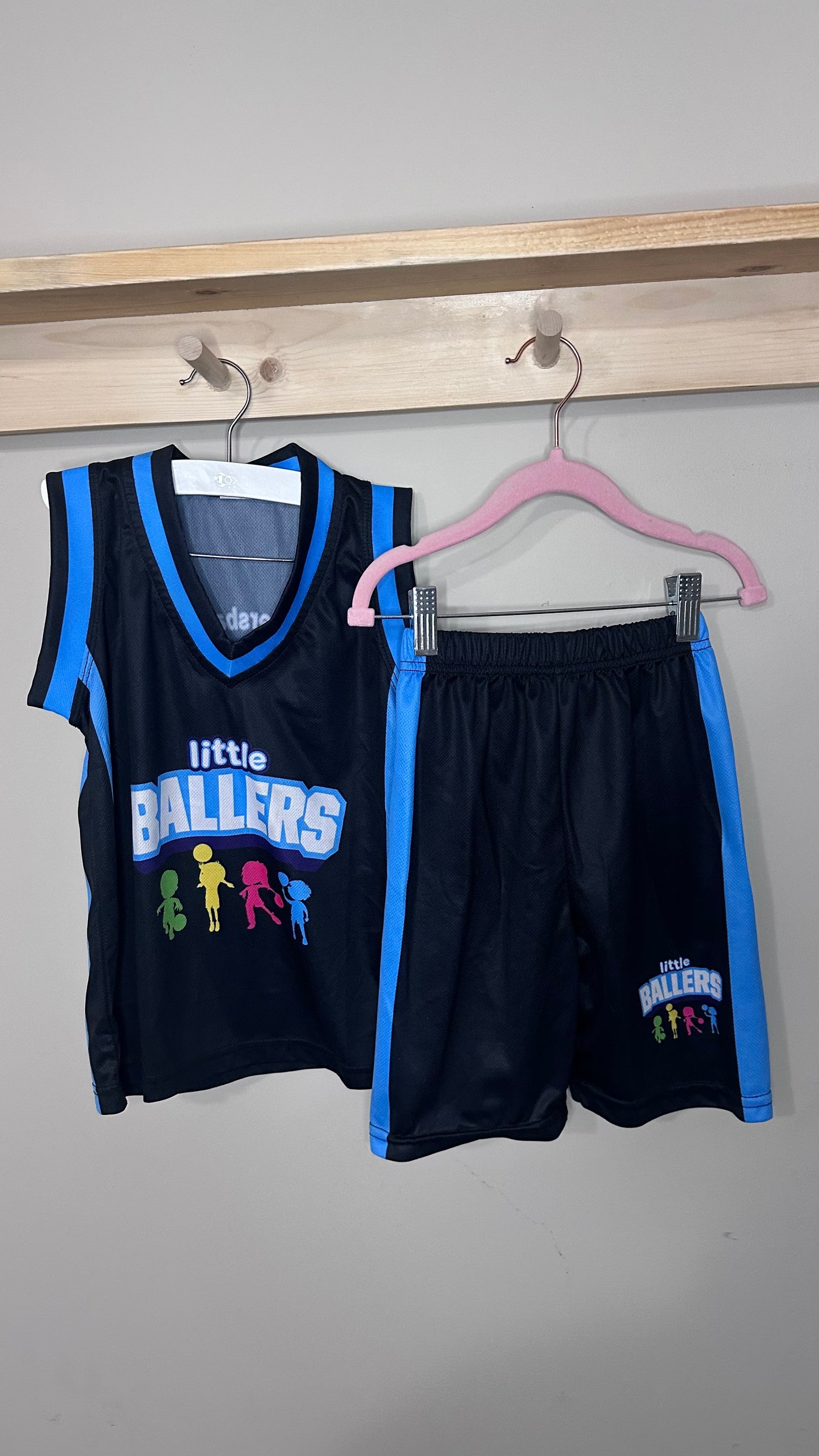 Little Ballers | Med