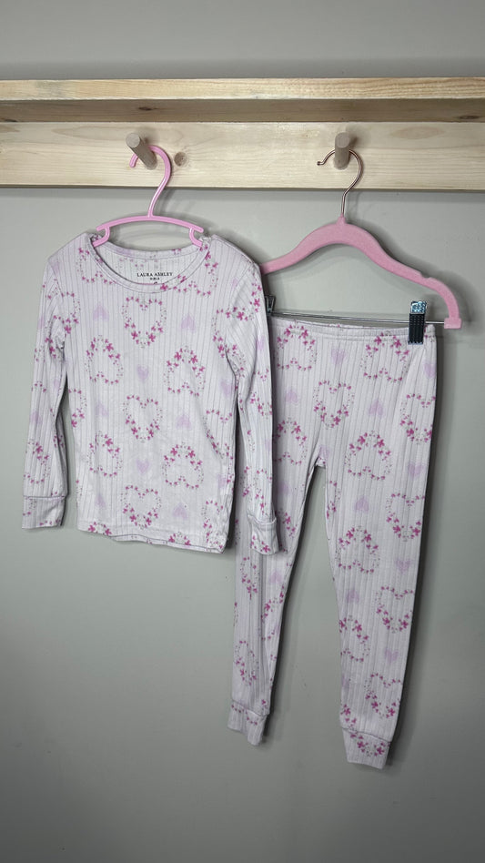 Laura Ashley | 4T