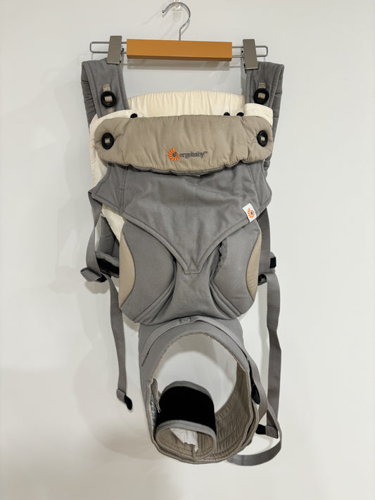 Ergobaby 360 baby carrier w/ newborn insert