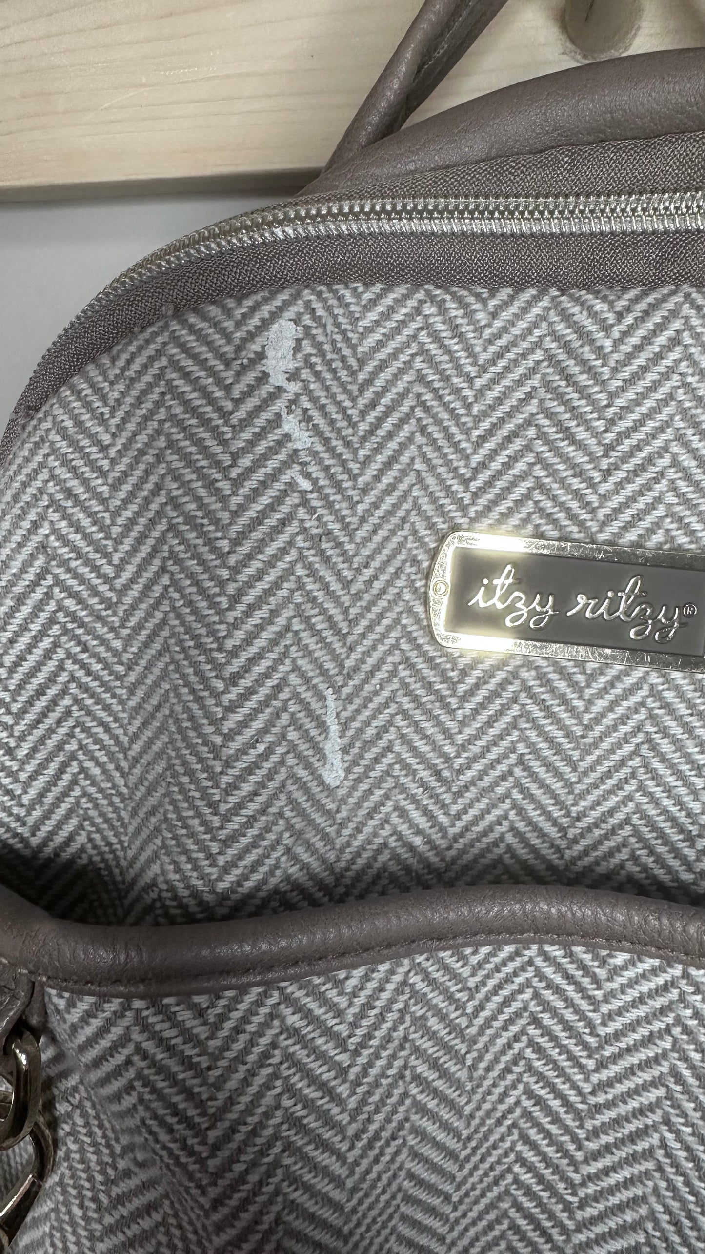 Itsy Ritzy Diaper Bag